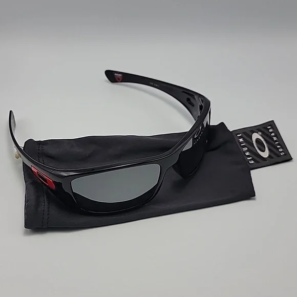 Oakley Ducati Corse Hijinx 12-789 Gloss Black Motorcycle Sunglasses EXCELLENT - Picture 10 of 12